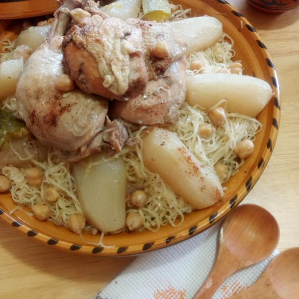  Rechta , Nouilles à la sauce blanche aux navets /Plat Algérien