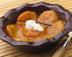 Abricots rotis et mousse de fromage