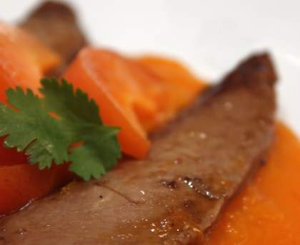 Aiguillettes de canard aux abricots