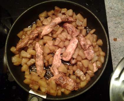 Aiguillettes de canard aux pommes
