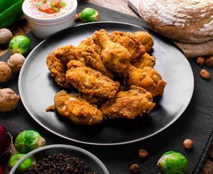 Ailerons de poulet marinés et pannés