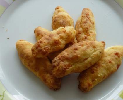 Allumettes au fromage et petits suisses