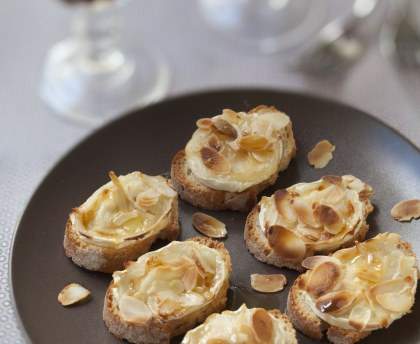 Amuse-gueules au chèvre et au miel