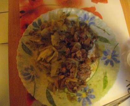 Andouillettes à la moutarde sur lit d'endive