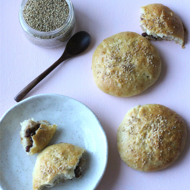 Anpan - petits pains japonais aux haricots rouges