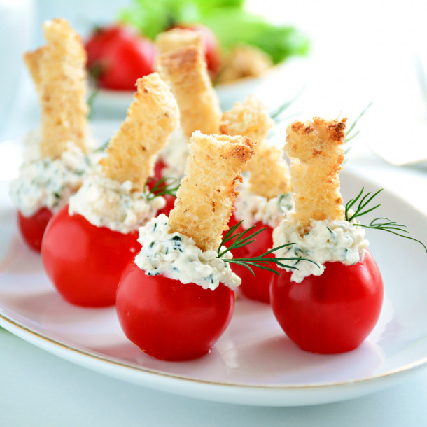 Apéritif frais tomates et chèvre
