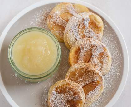 Apfel-pfannkuchen (crêpes aux pommes)