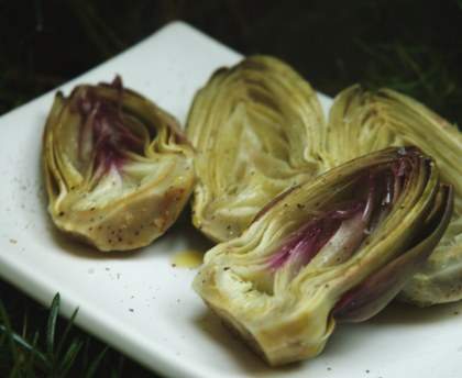 Artichauts violets cuits en vinaigrette