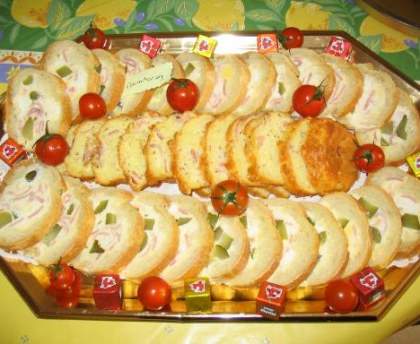 Baguette fourrée au saint moret et au jambon