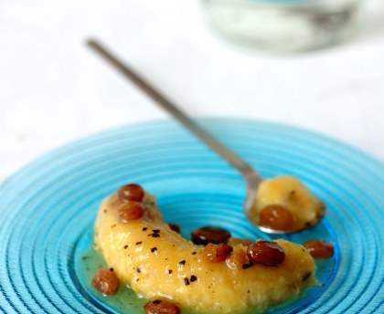 Bananes flambées aux raisins secs