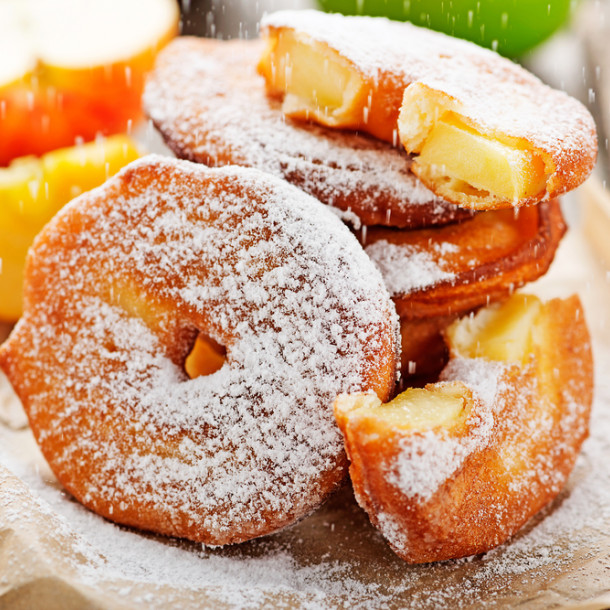 Beignets de bananes et pommes à ma façon faciles