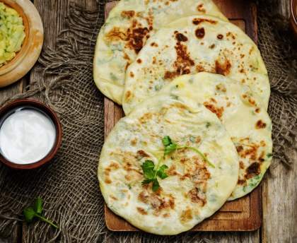 Besan paratha / beignets à la farine de pois chiches (Inde)