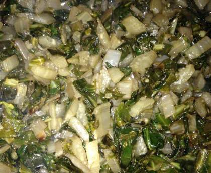 Blettes marinées au citron et à l'huile d'olive