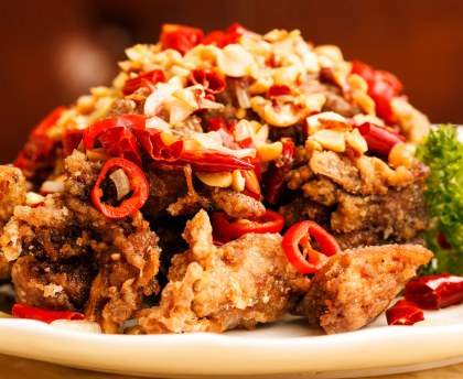 Boeuf  sauce cacahuète/ plantain