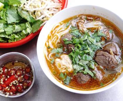 Boeuf aux vermicelles comme au Laos (bo bun)