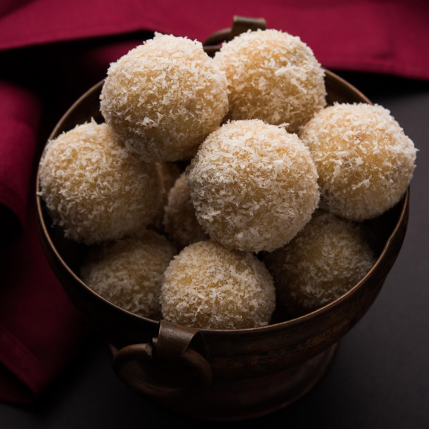 Bouchées à la noix de coco