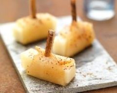 Bouchées de fromage Pur Brebis Pyrénées roulées aux tranches de poires fondantes