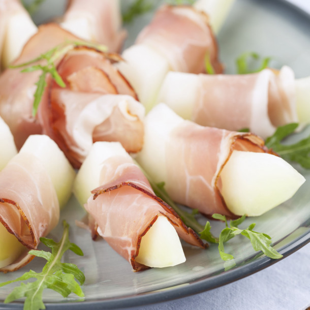 Bouchées de melon au prosciutto