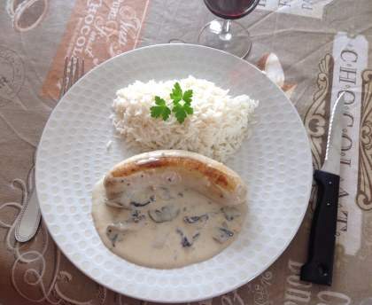 Boudin blanc à la crème et aux champignons