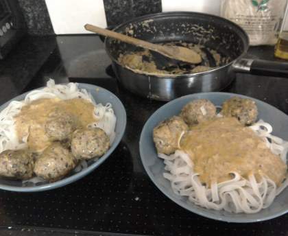 Boulettes de boeuf au gingembre et pistaches
