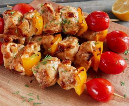 brochettes boeuf-poulet et légumes