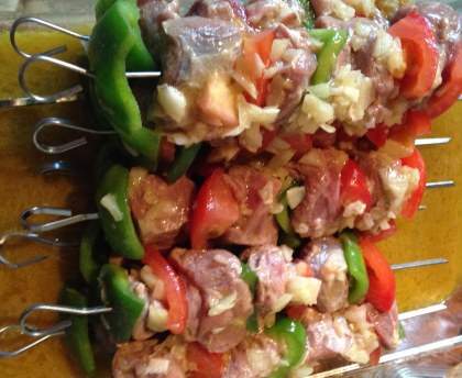 Brochettes d'agneau aux légumes