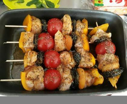 Brochettes de poulet au curry et citron