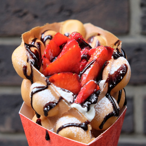 Bubble waffle chocolat et fraise