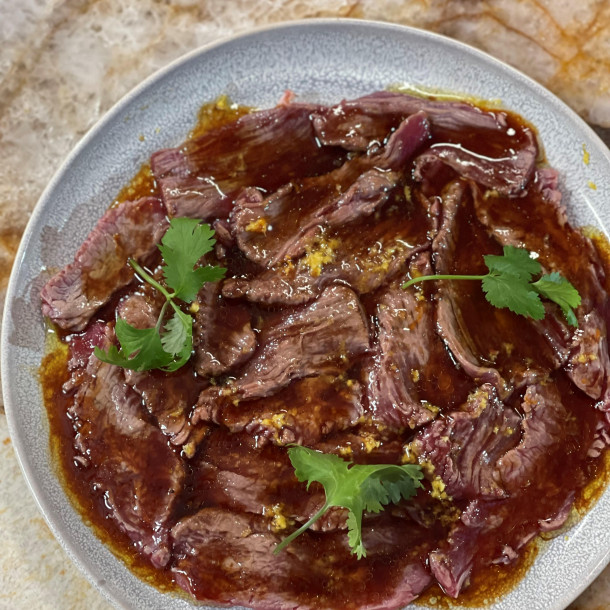 Bœuf mariné, vinaigrette asiatique de Cyril Lignac