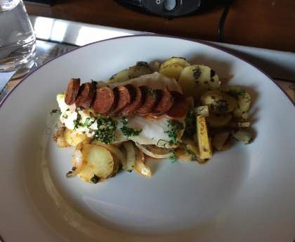 Cabillaud au chorizo et aux pommes de terre poêlées