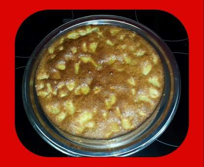 Cake à la cannelle et aux pommes caramélisées
