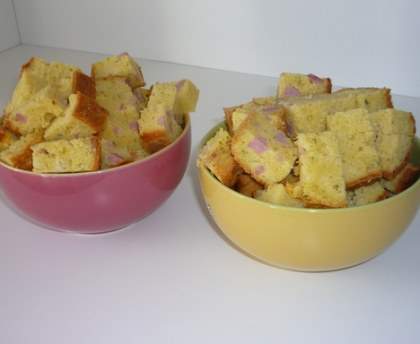 Cake au jambon, moutarde et persil