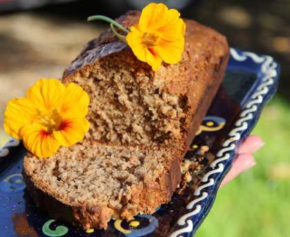 Cake aux coings et aux noix