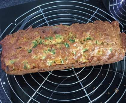 Cake aux poivrons et au curry