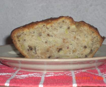 Cake noix, noisettes et pommes