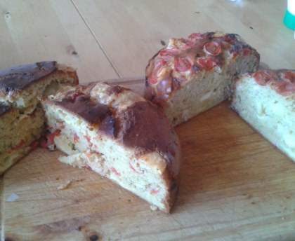 Cake provençal aux tomates et à l'emmental