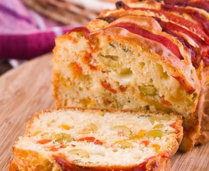 Cake salé chèvre et poivrons