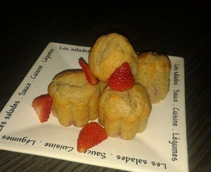 Cannelés à la fraise