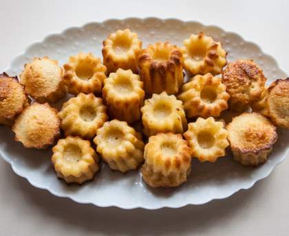 Cannelés à la noix de coco