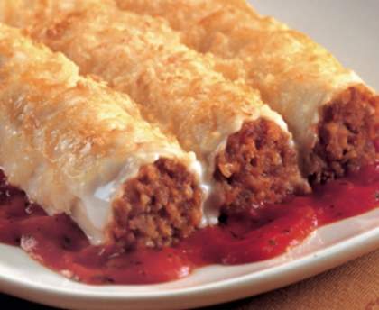 Cannelloni gratinés farcis à la bolognaise