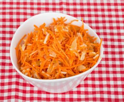 Carottes rapées aux pommes sauce citron