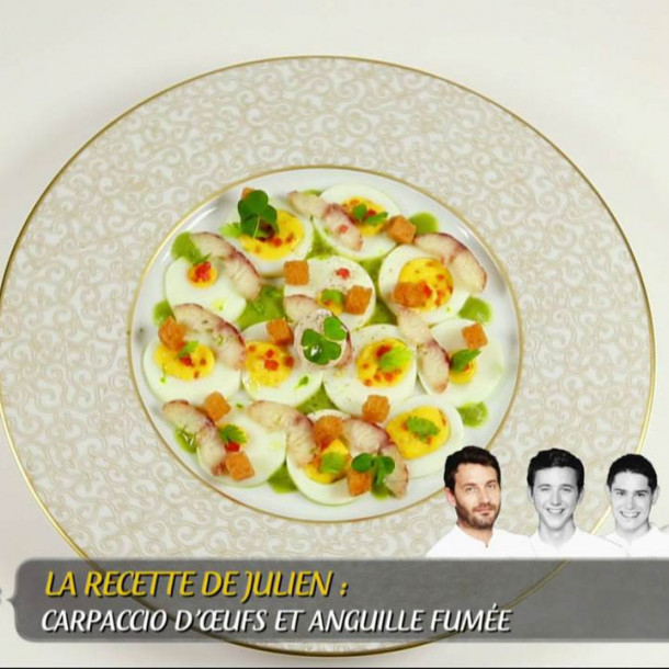 Carpaccio d'œufs mimosa à l'anguille fumée