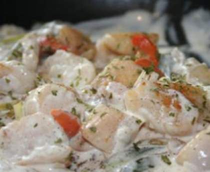 Cassolette de St-Jacques et crevettes