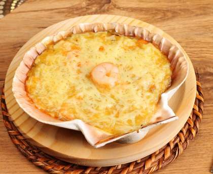 Cassolettes de crevettes gratinées