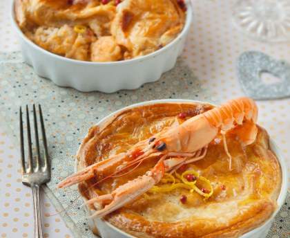 Cassolettes de langoustines et crevettes en croûte