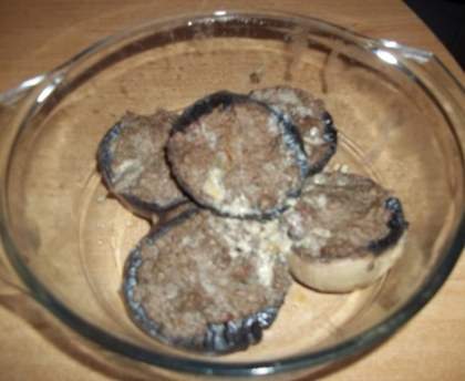 Champignons farcis au jambon et au parmesan