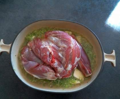 Chevreau à l'ail vert