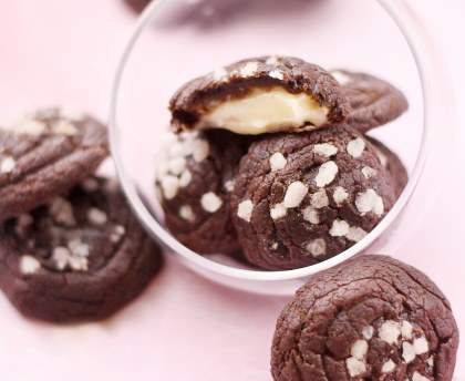 Chouquettes chocolat fourrées à la crème pâtissière