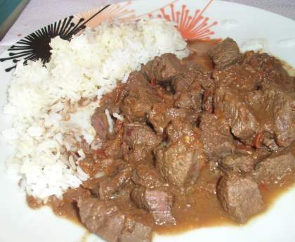Civet de cerf au vin blanc
