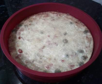 Clafouti au thon et olives vertes
